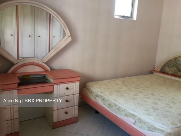 Blk 880 Yishun Street 81 (Yishun), HDB 5 Rooms #178320642